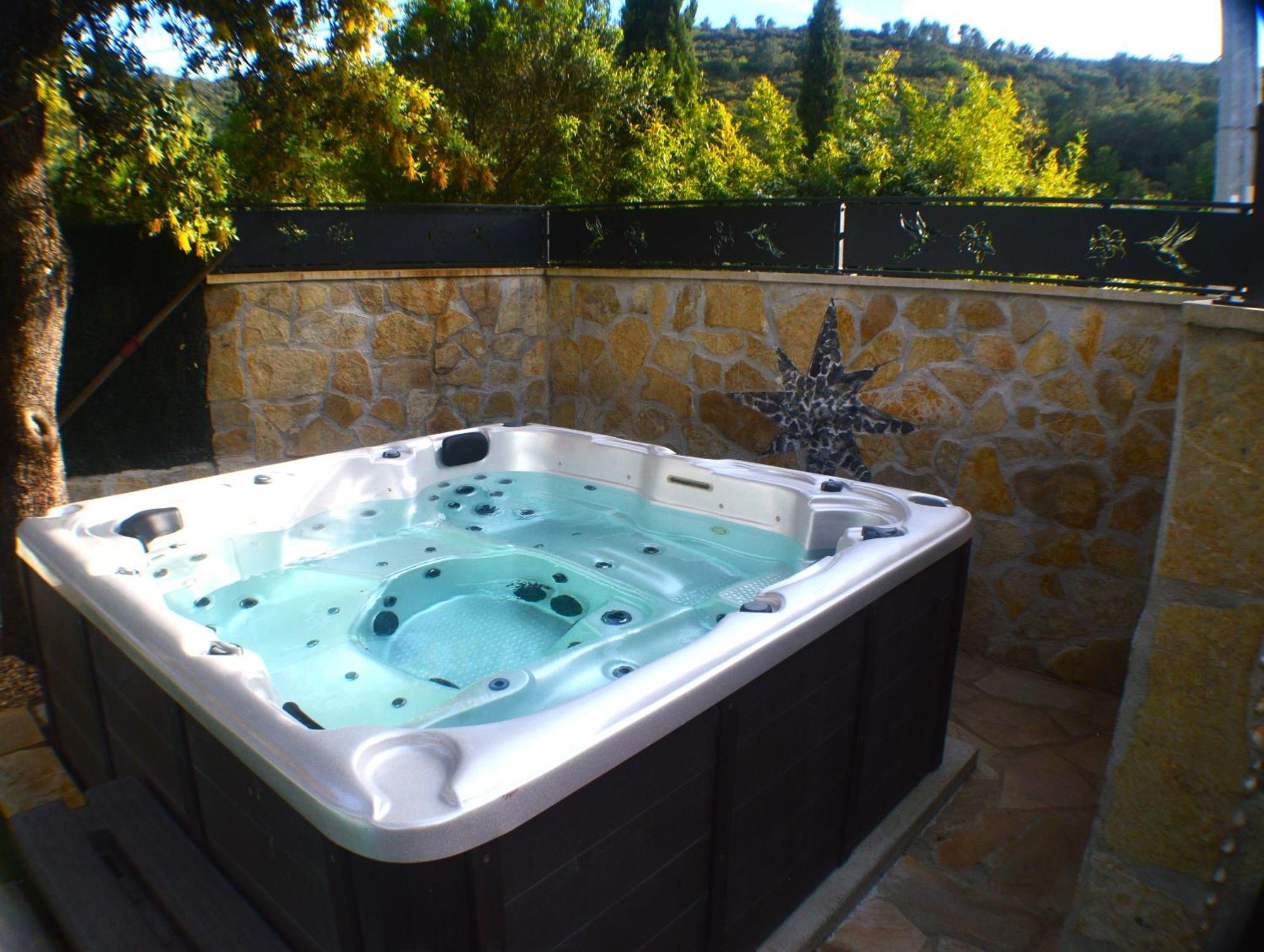 La Rose Des Vents & Spa - Gite Provence Néoules 外观 照片